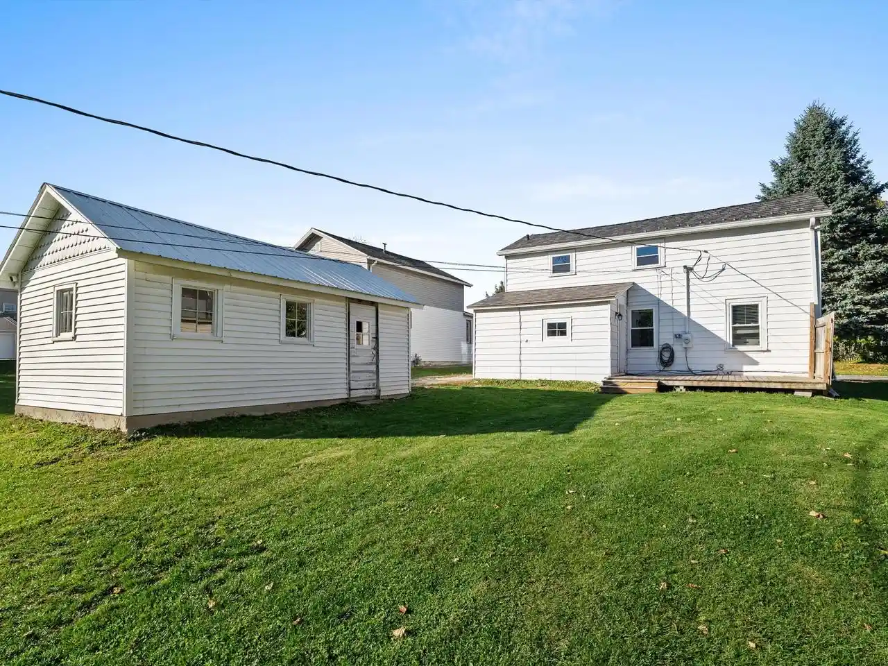 Photo 4 of Single family home for sale at 213 E Main St, Glenbeulah, WI 53023 | MLS# 1985761 | Listing updated on 2026-10-23