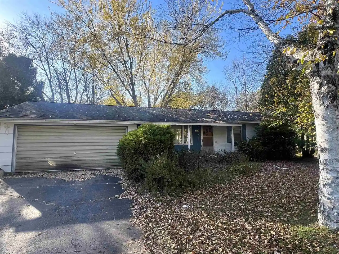 Single family home for sale at 4618 Fuller St, Weston, WI 54476 | MLS# 22605268 | Listing updated on 2026-10-26