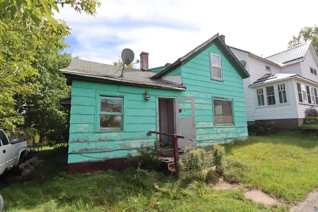 Photo 1 of Sale Pending at 68 S Water St, Glidden, WI 54527 | MLS# 6128620 | Listing updated on 2026-10-22