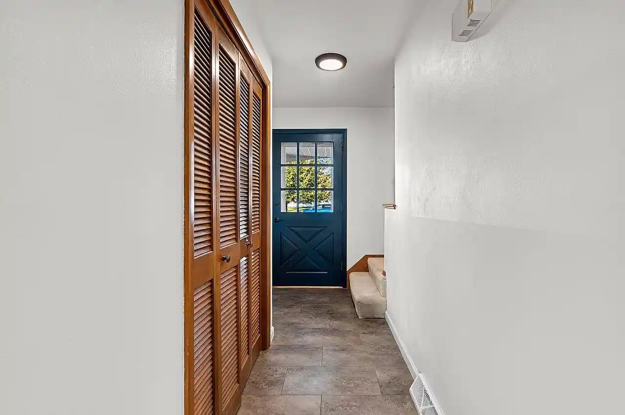 Photo 1 of Single family home for sale at 3901 Delahaut St, Green Bay, WI 54301 | MLS# 50334779 | Listing updated on 2026-10-22