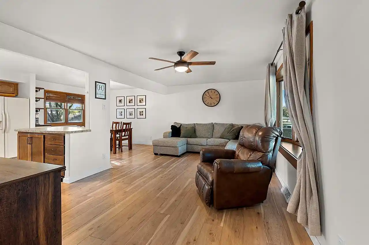 Photo 2 of Single family home for sale at 3901 Delahaut St, Green Bay, WI 54301 | MLS# 50334779 | Listing updated on 2026-10-22