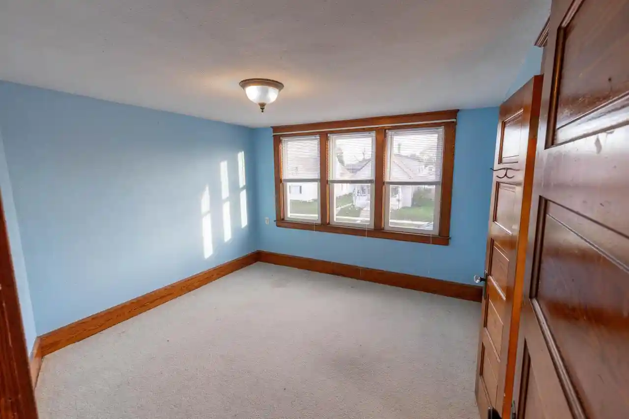 Photo 3 of Single family home for sale at 1628 Saemann Ave, Sheboygan, WI 53081 | MLS# 1985787 | Listing updated on 2026-10-26