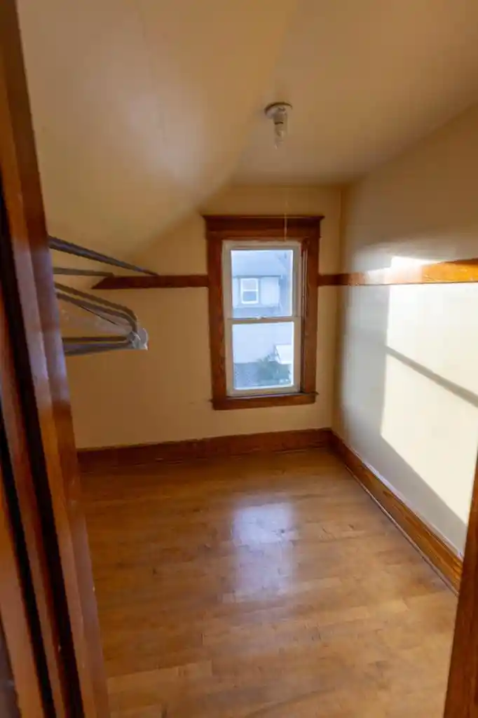 Photo 4 of Single family home for sale at 1628 Saemann Ave, Sheboygan, WI 53081 | MLS# 1985787 | Listing updated on 2026-10-26