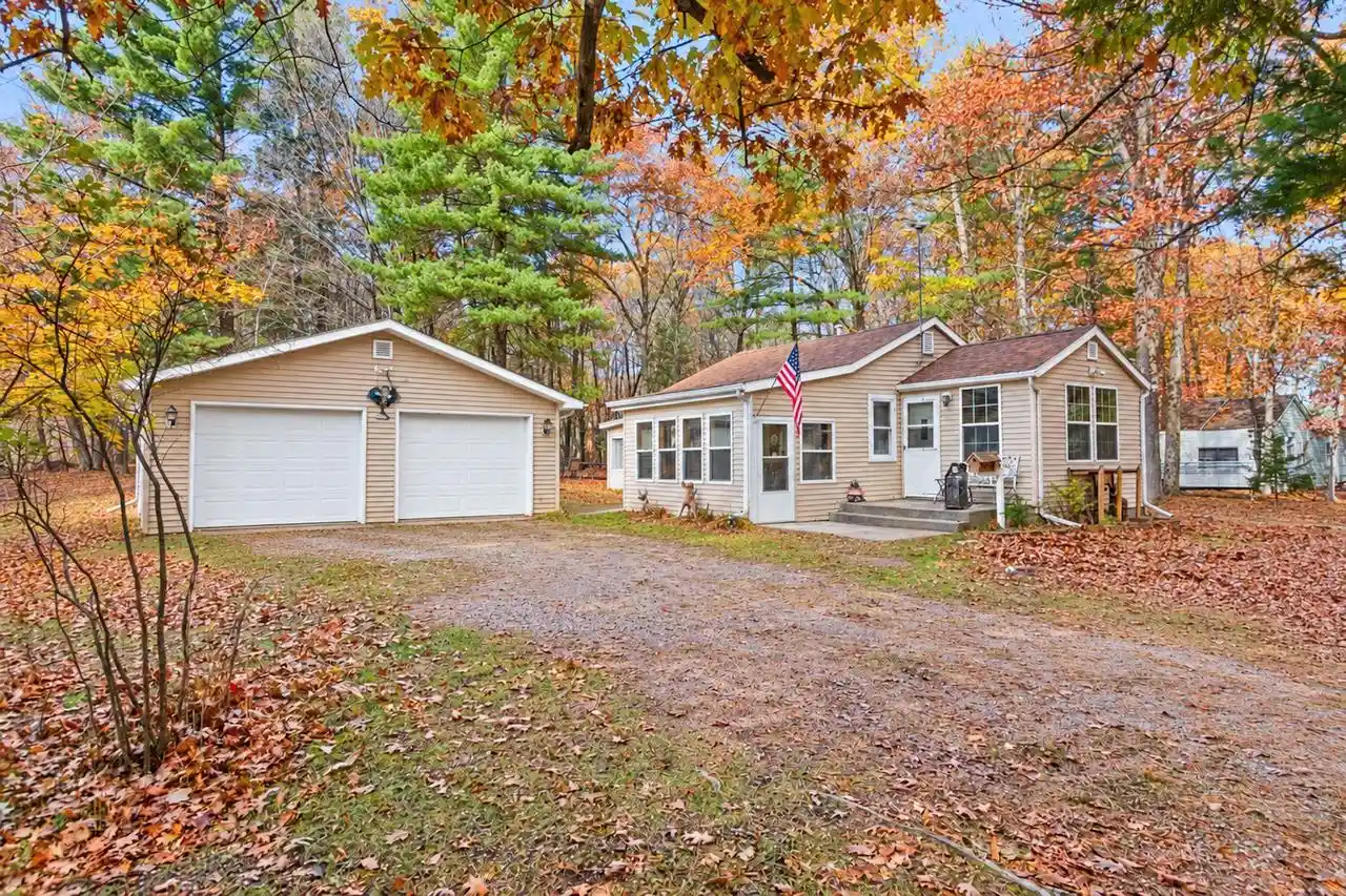 Single family home for sale at N7805 Noquebay Rd, Crivitz, WI 54114 | MLS# 50334773
