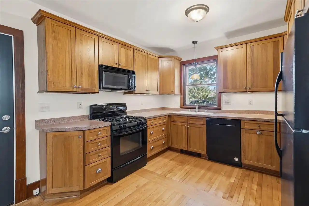 Photo 1 of Single family home for sale at 9731 W Highland Rd, Mequon, WI 53097 | MLS# 1985796 | Listing updated on 2026-10-23