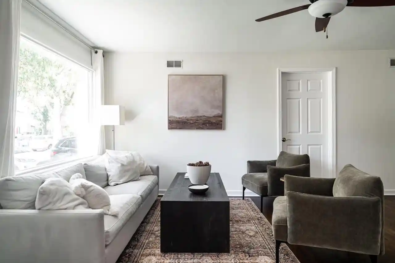 Photo 3 of Single family home for sale at 5556 N Lydell Ave, Milwaukee, WI 53217 | MLS# 1985797 | Listing updated on 2026-10-28