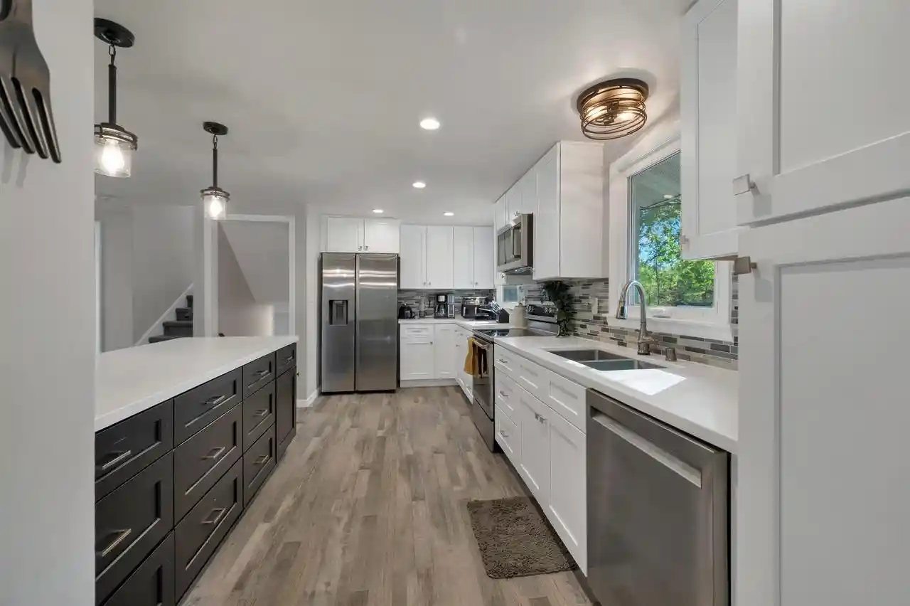 Photo 2 of Single family home for sale at 414 Simonet St, Green Bay, WI 54301 | MLS# 50334792 | Listing updated on 2026-10-22
