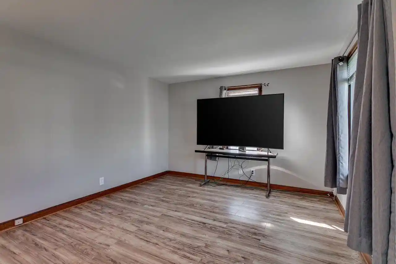 Photo 1 of Single family home for sale at 823 Martin St, Menasha, WI 54952 | MLS# 50334786 | Listing updated on 2026-10-22