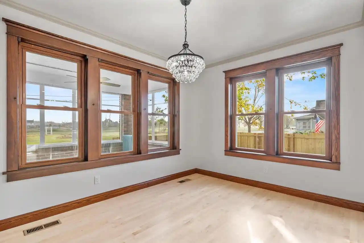 Photo 1 of Single family home for sale at 305 Cleveland St, Menasha, WI 54952 | MLS# 50334793 | Listing updated on 2026-10-22