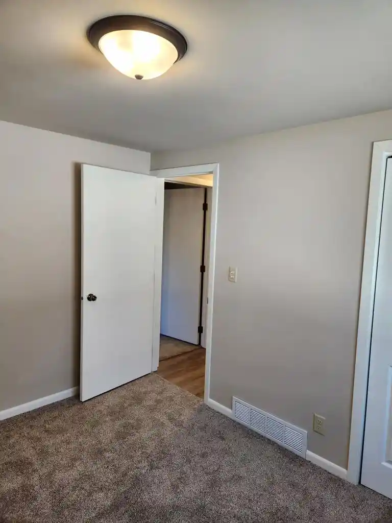 Photo 4 of Single family home for sale at 7721 Pershing Blvd, Kenosha, WI 53142 | MLS# 1985813 | Listing updated on 2026-10-22