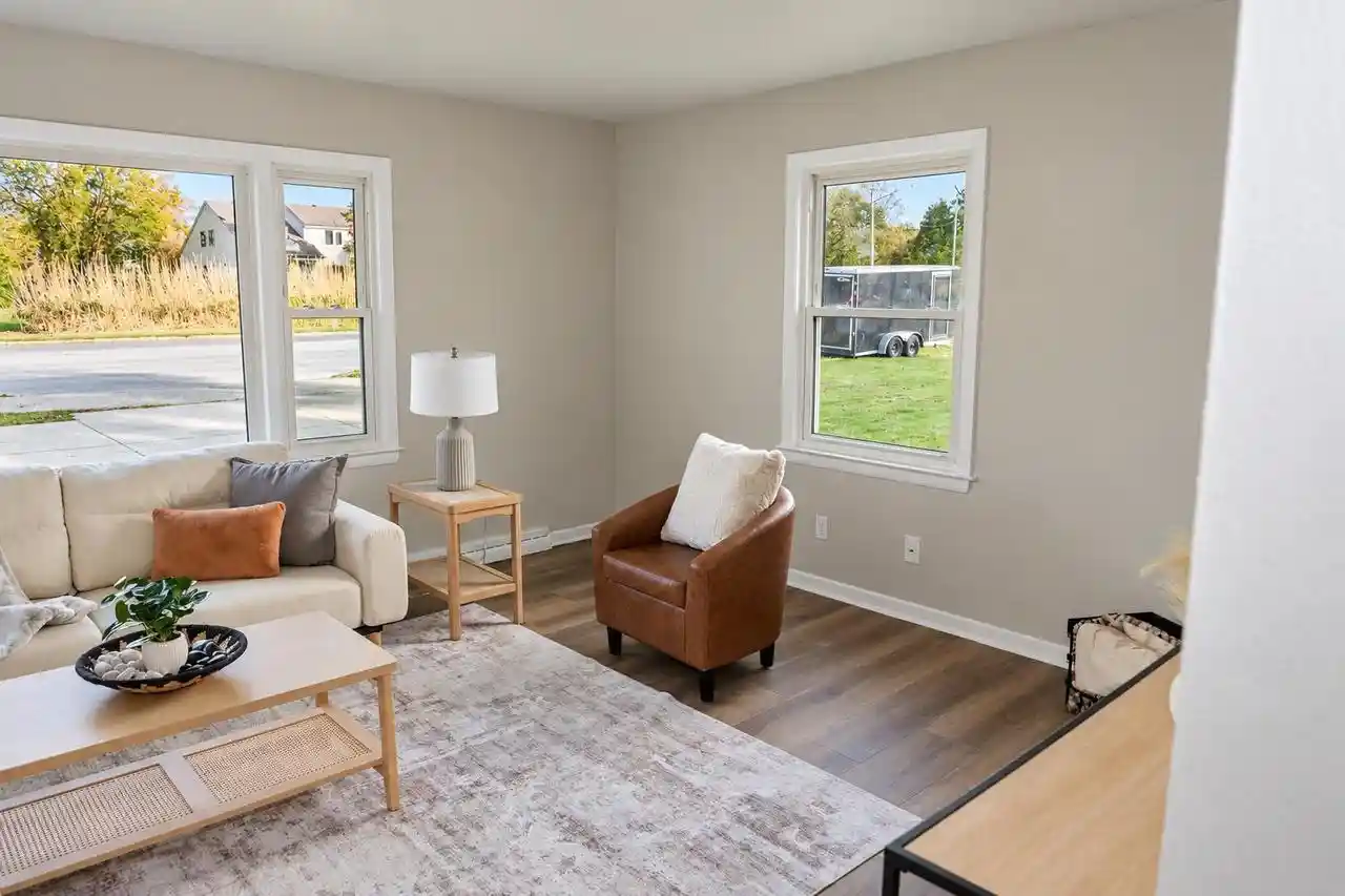 Photo 3 of Single family home for sale at 2025 N Lynndale St, Appleton, WI 54914 | MLS# 50334794 | Listing updated on 2026-10-22