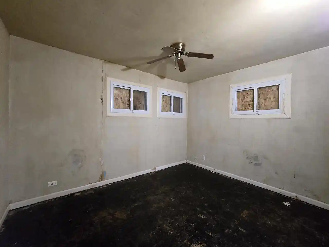 Photo 2 of Single family home for sale at 5508 N 60th Street, Milwaukee, WI 53218 | MLS# 1985810 | Listing updated on 2026-10-22
