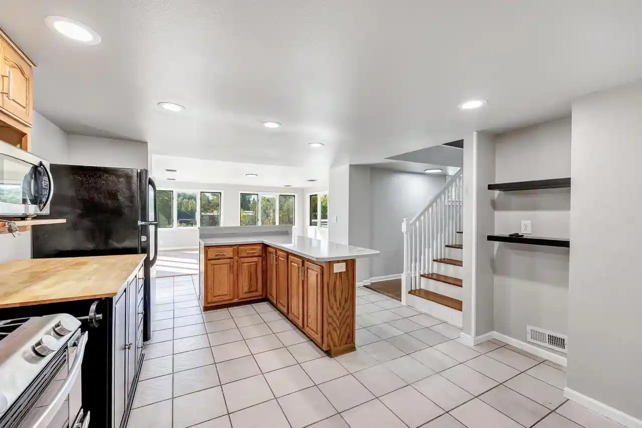 Photo 3 of Single family home for sale at 1911 S 13th Street, Manitowoc, WI 54220 | MLS# 1985823 | Listing updated on 2026-10-26