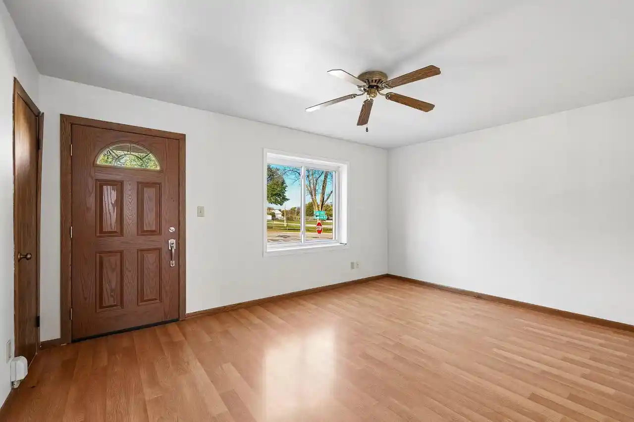 Photo 1 of Single family home for sale at N81w6647 Fair St, Cedarburg, WI 53012 | MLS# 1985826 | Listing updated on 2026-10-25
