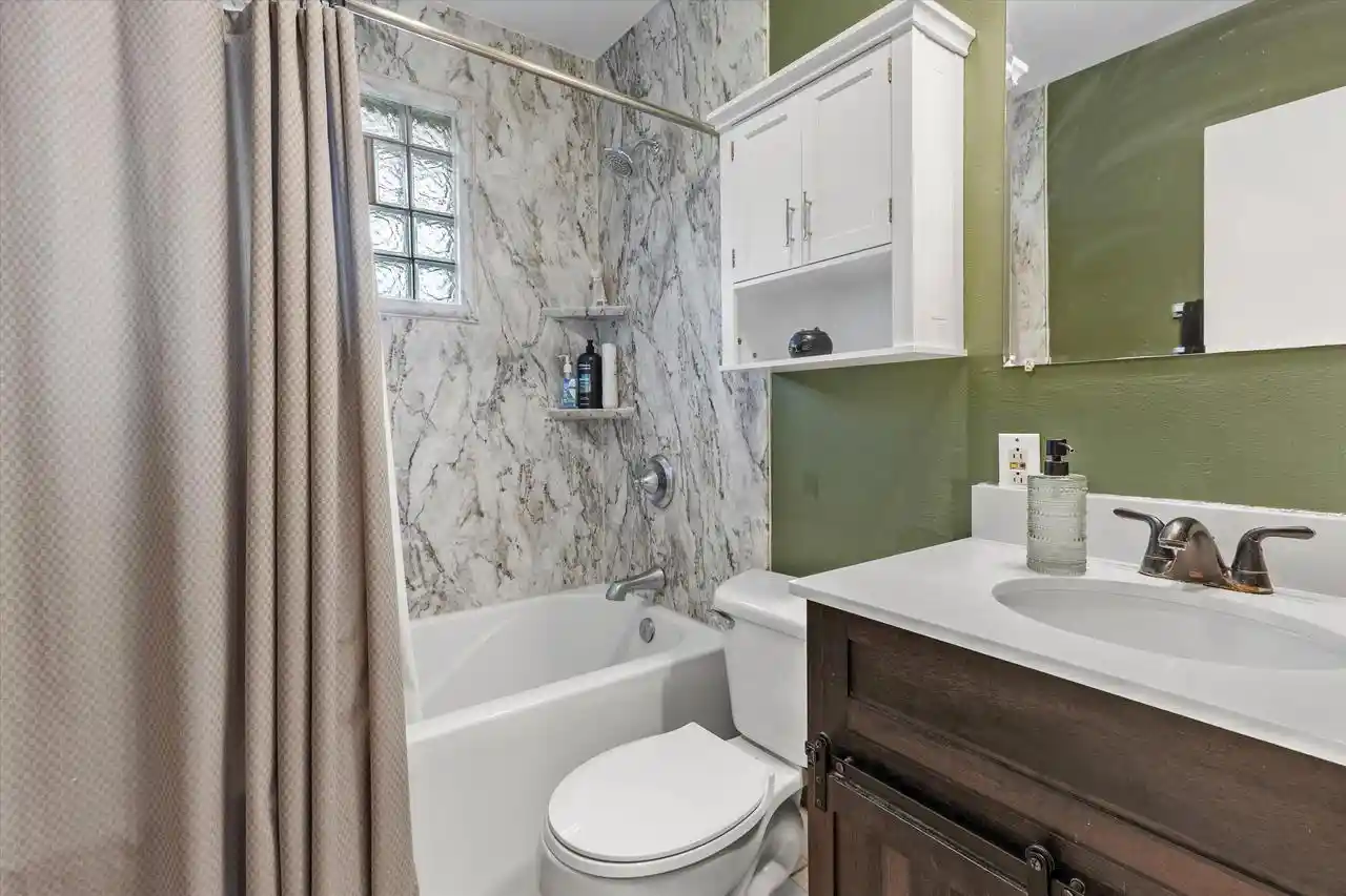 Photo 4 of Single family home for sale at 3596 S Quincy Ave, Milwaukee, WI 53207 | MLS# 1985835 | Listing updated on 2026-10-24