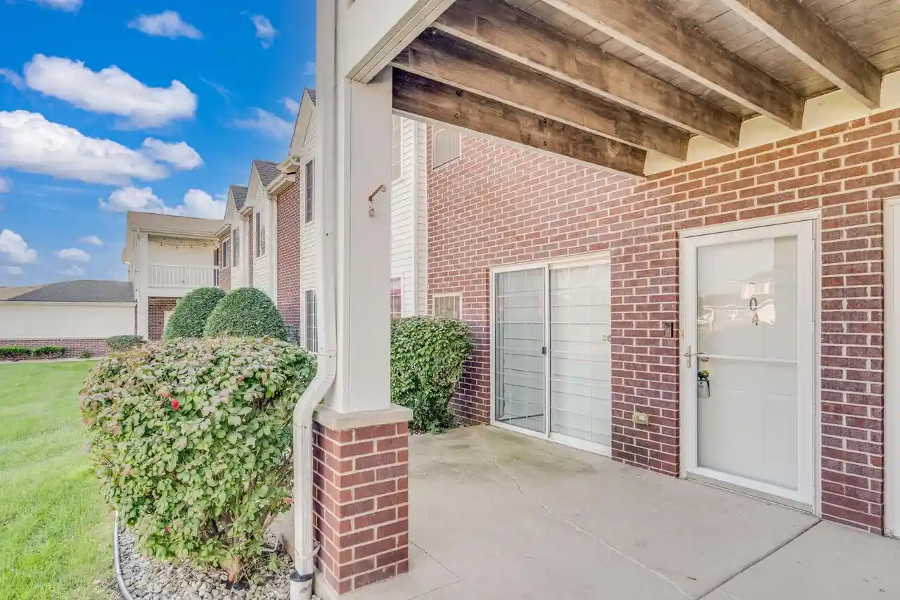Condo for sale at 2775 11th Place #804, Kenosha, WI 53140 | MLS# 1985836