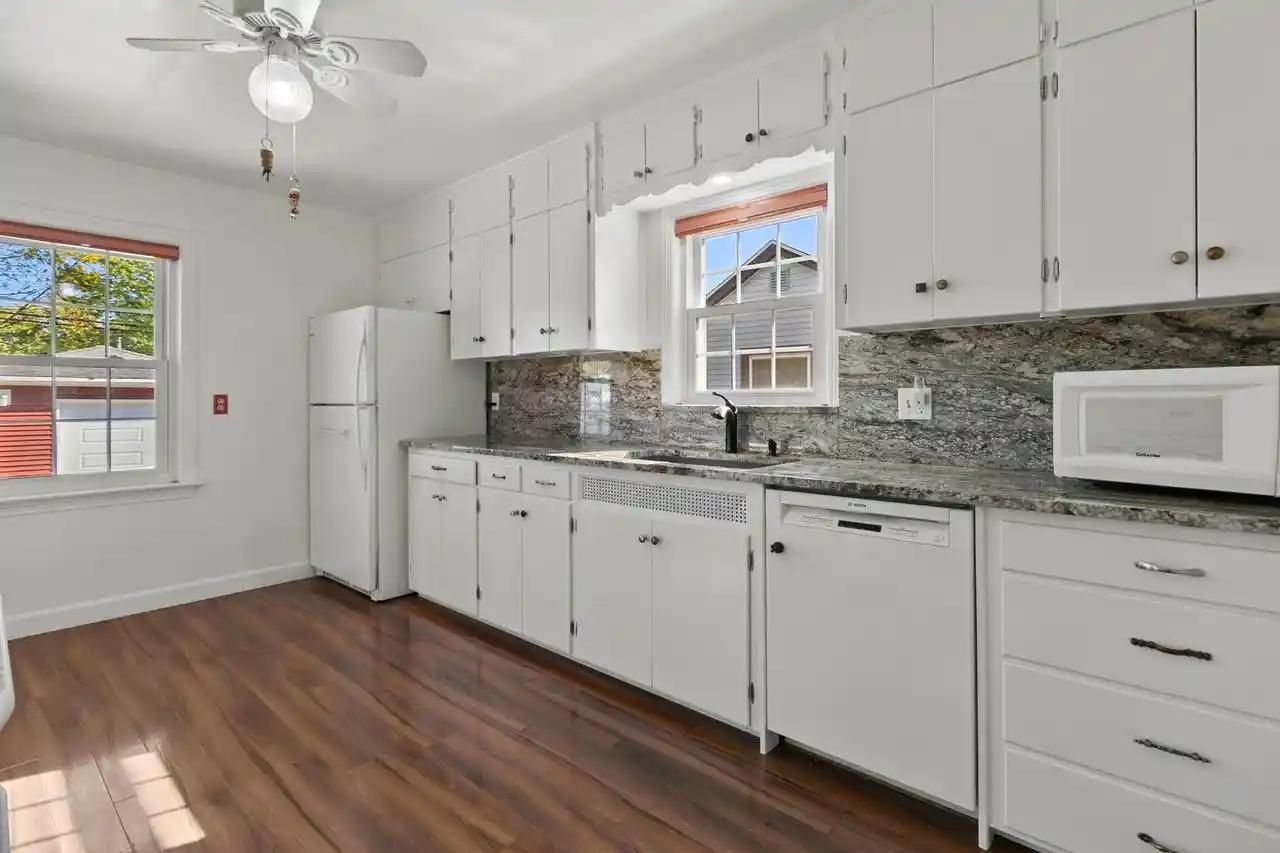 Photo 1 of Single family home for sale at 1525 Russet St, Racine, WI 53405 | MLS# 1985842 | Listing updated on 2026-10-27