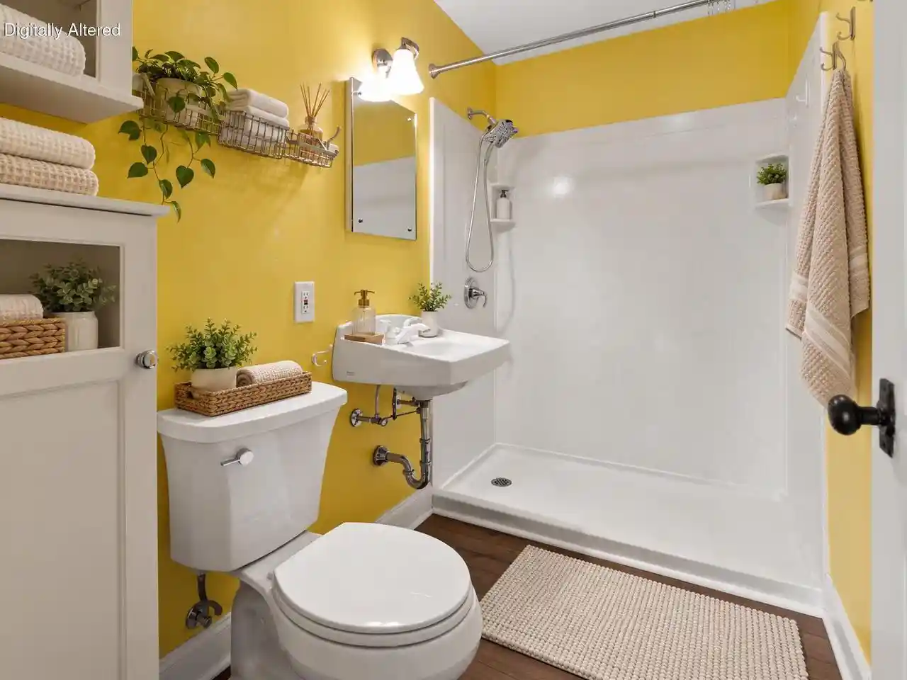 Photo 4 of Single family home for sale at 1525 Russet St, Racine, WI 53405 | MLS# 1985842 | Listing updated on 2026-10-27