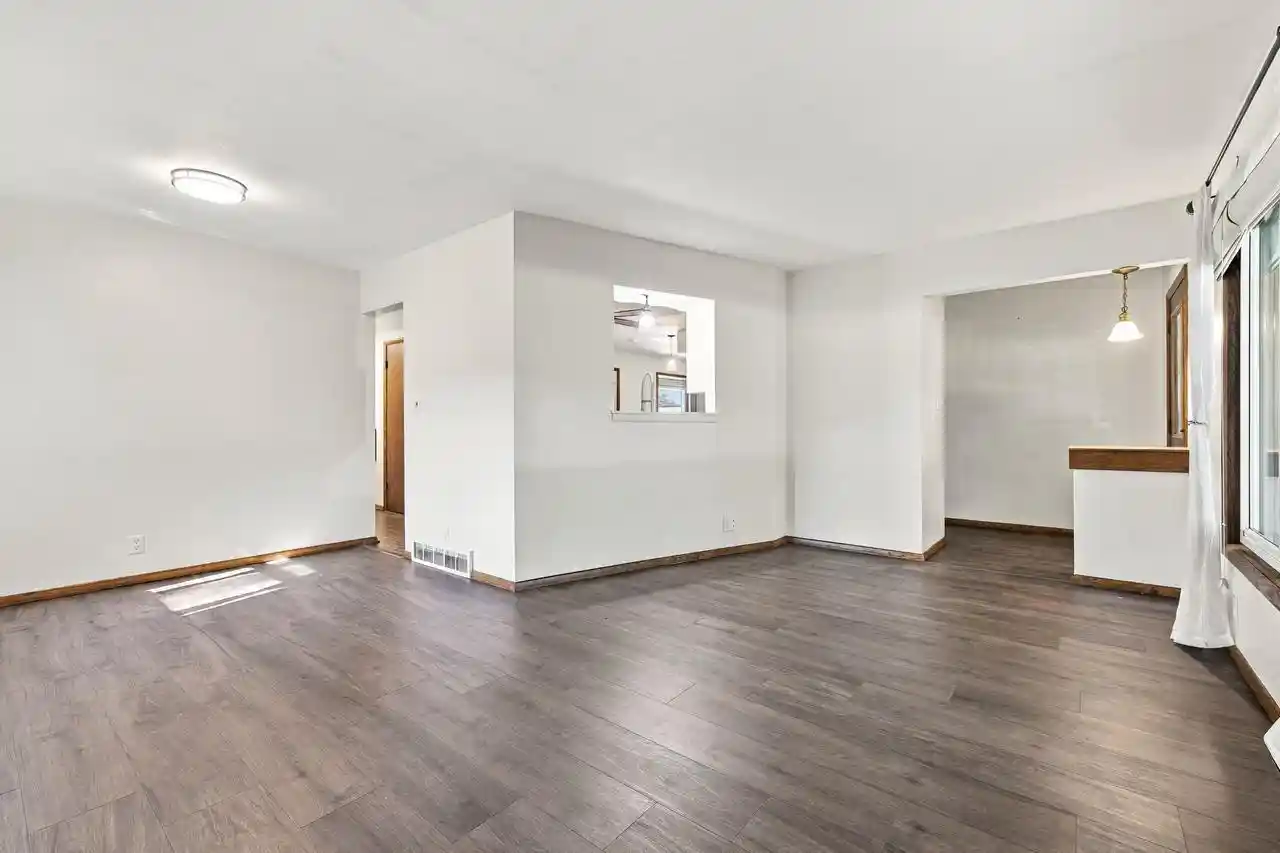 Photo 2 of Single family home for sale at 2904 17th Avenue, South Milwaukee, WI 53172 | MLS# 1985844 | Listing updated on 2026-10-25