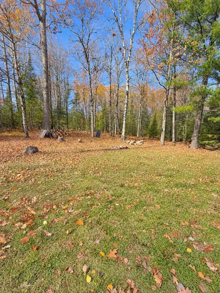 Photo 4 of Single family home for sale at 7093 Woodland Dr, Star Lake, WI 54561 | MLS# 1985852 | Listing updated on 2026-10-27