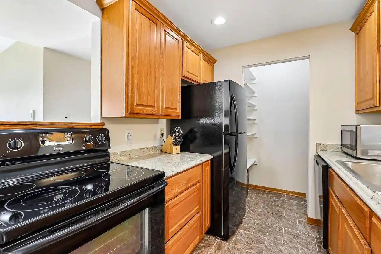 Photo 3 of Condo for sale at 10464 W Whitnall Edge Dr #101, Franklin, WI 53132 | MLS# 1985860 | Listing updated on 2026-10-22