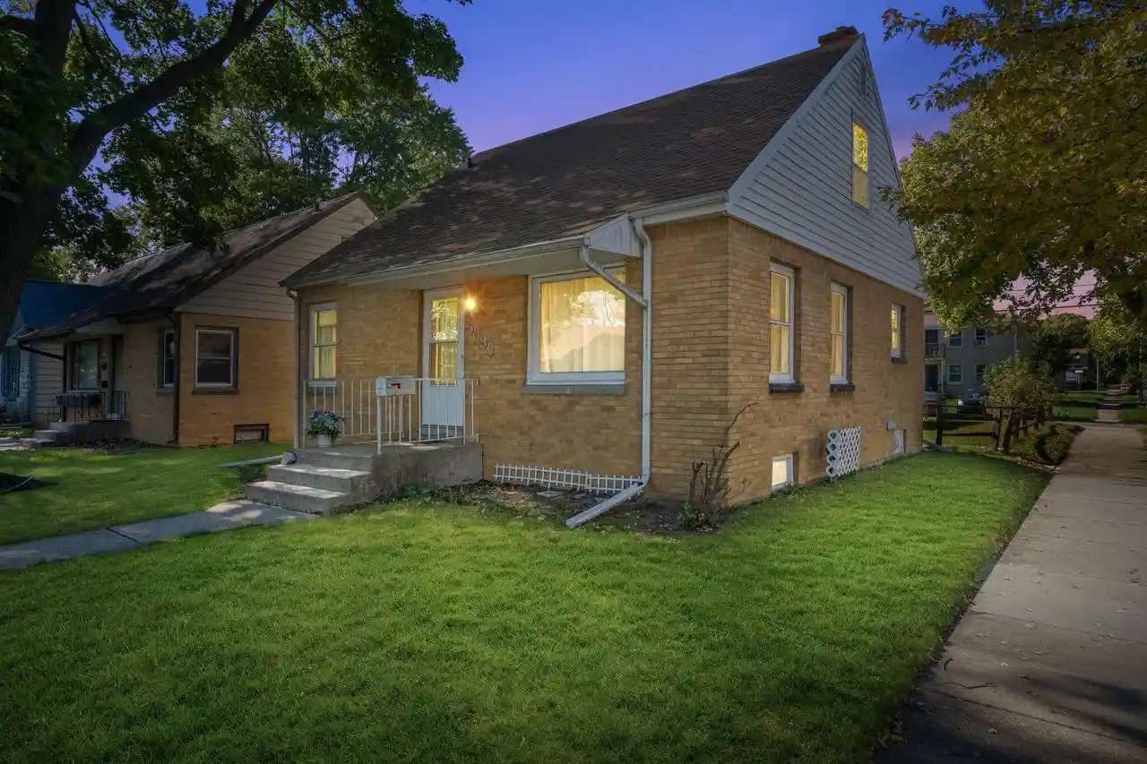 Photo 1 of Single family home for sale at 5839 N 33rd Street, Milwaukee, WI 53209 | MLS# 1985862 | Listing updated on 2026-10-24