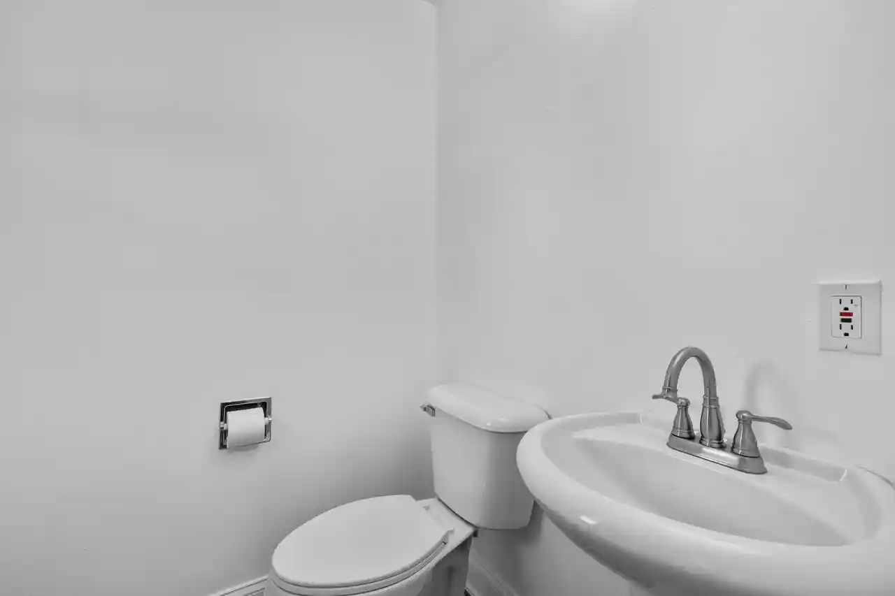 Photo 4 of Single family home for sale at 7930 W Howard Ave, Milwaukee, WI 53220 | MLS# 1985869 | Listing updated on 2026-10-23