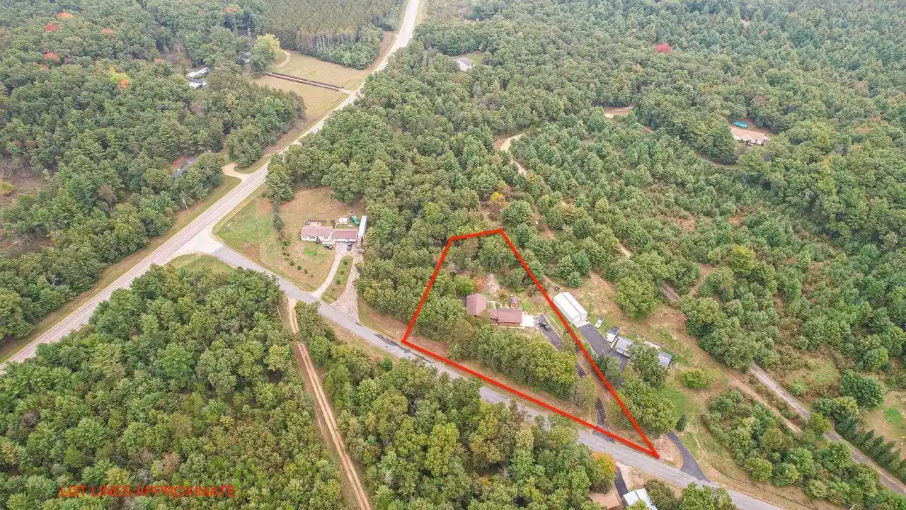 Photo 3 of Single family home for sale at 25138 Cosalzwedel Ave, Warrens,warrens, WI 54666 | MLS# 2035198 | Listing updated on 2026-10-25