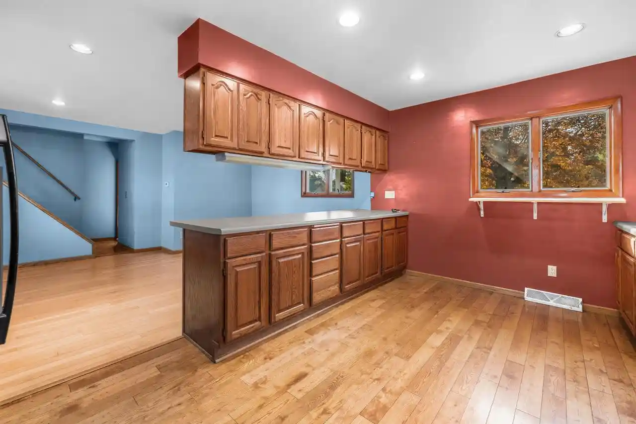 Photo 3 of Single family home for sale at 300 Grace St, Waupun, WI 53963 | MLS# 1985890 | Listing updated on 2026-10-29