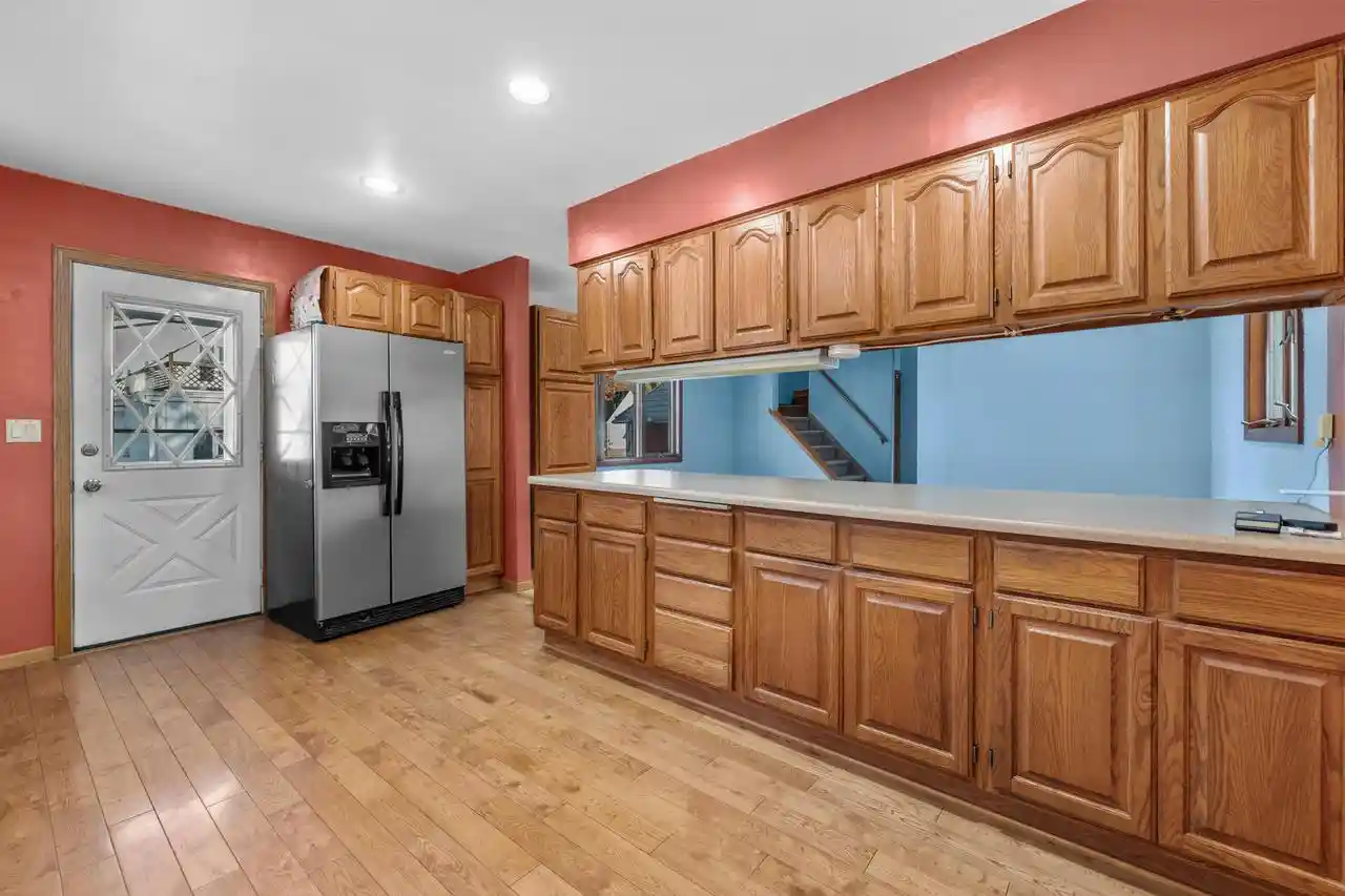 Photo 4 of Single family home for sale at 300 Grace St, Waupun, WI 53963 | MLS# 1985890 | Listing updated on 2026-10-29