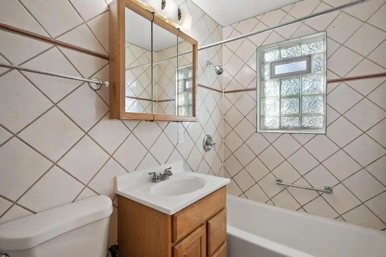 Photo 1 of Single family home for sale at 4069 N 86th Street, Milwaukee, WI 53222 | MLS# 1985896 | Listing updated on 2026-10-26