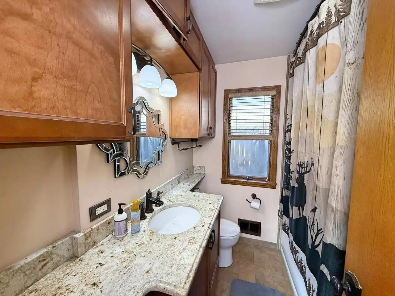 Photo 3 of Single family home for sale at 2000 Arthur Ave, Racine, WI 53405 | MLS# 1985920 | Listing updated on 2026-10-29