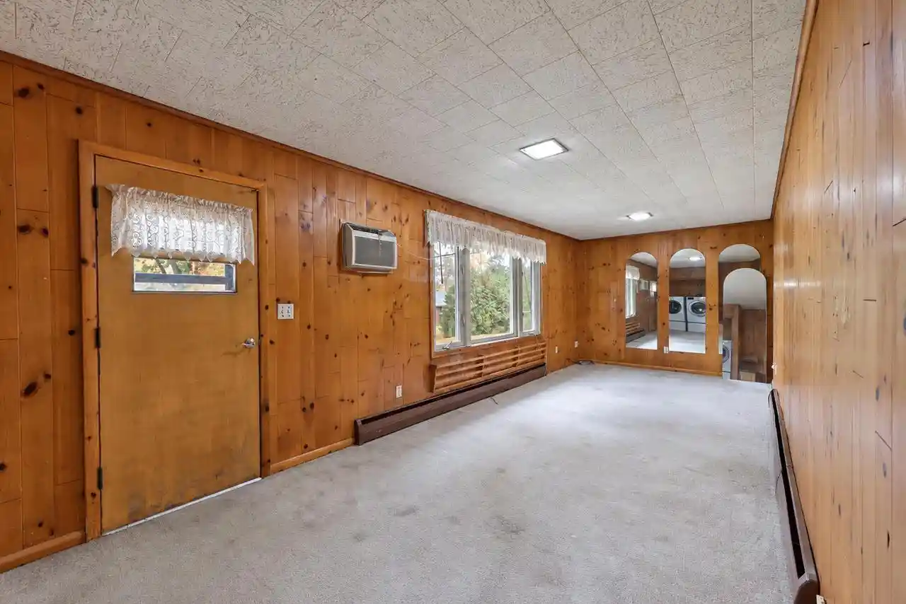 Photo 2 of Single family home for sale at 824 Parker Ave, Algoma, WI 54201 | MLS# 50334822 | Listing updated on 2026-10-23