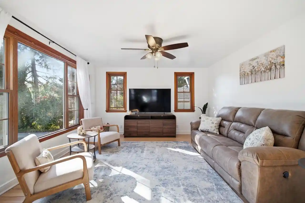 Photo 1 of Single family home for sale at 720 Aspen St, South Milwaukee, WI 53172 | MLS# 1985949 | Listing updated on 2026-10-27