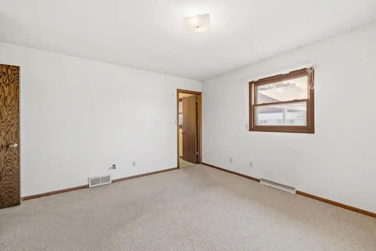Photo 2 of Single family home for sale at 1716 S 26th Street, Sheboygan, WI 53081 | MLS# 1985959 | Listing updated on 2026-10-24