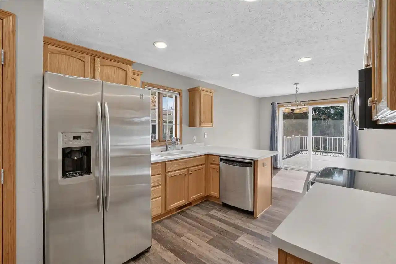 Photo 2 of Single family home for sale at 3928 Windwood Dr, Janesville, WI 53546 | MLS# 2035229 | Listing updated on 2026-10-23