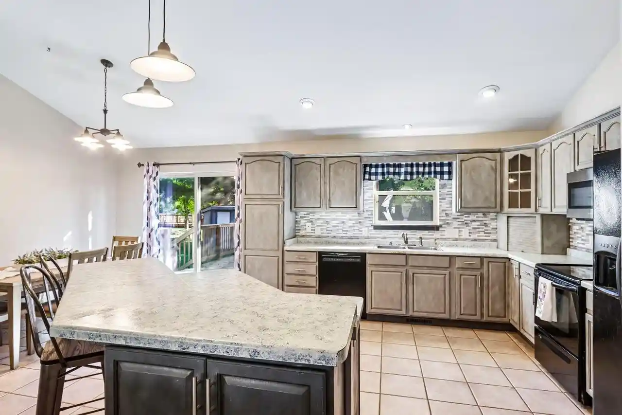 Photo 4 of Single family home for sale at 808 Hanksfield Pl, Prairie Du Sac, WI 53578 | MLS# 2035231 | Listing updated on 2026-10-28
