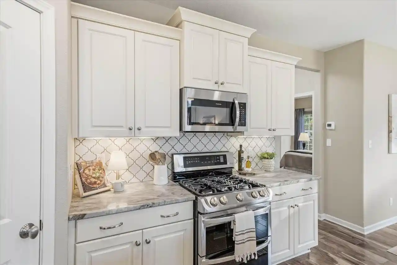 Photo 3 of Single family home for sale at W239n2317 Hawks Meadow Ct, Waukesha, WI 53188 | MLS# 1985977 | Listing updated on 2026-10-26