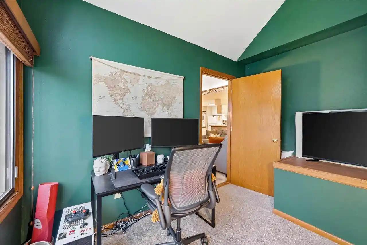 Photo 2 of Condo for sale at 399 N Main St #E, Thiensville, WI 53092 | MLS# 1985988 | Listing updated on 2026-10-23