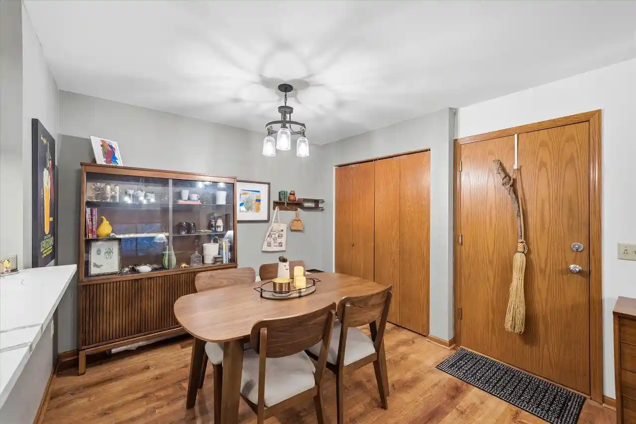 Photo 3 of Condo for sale at 399 N Main St #E, Thiensville, WI 53092 | MLS# 1985988 | Listing updated on 2026-10-23