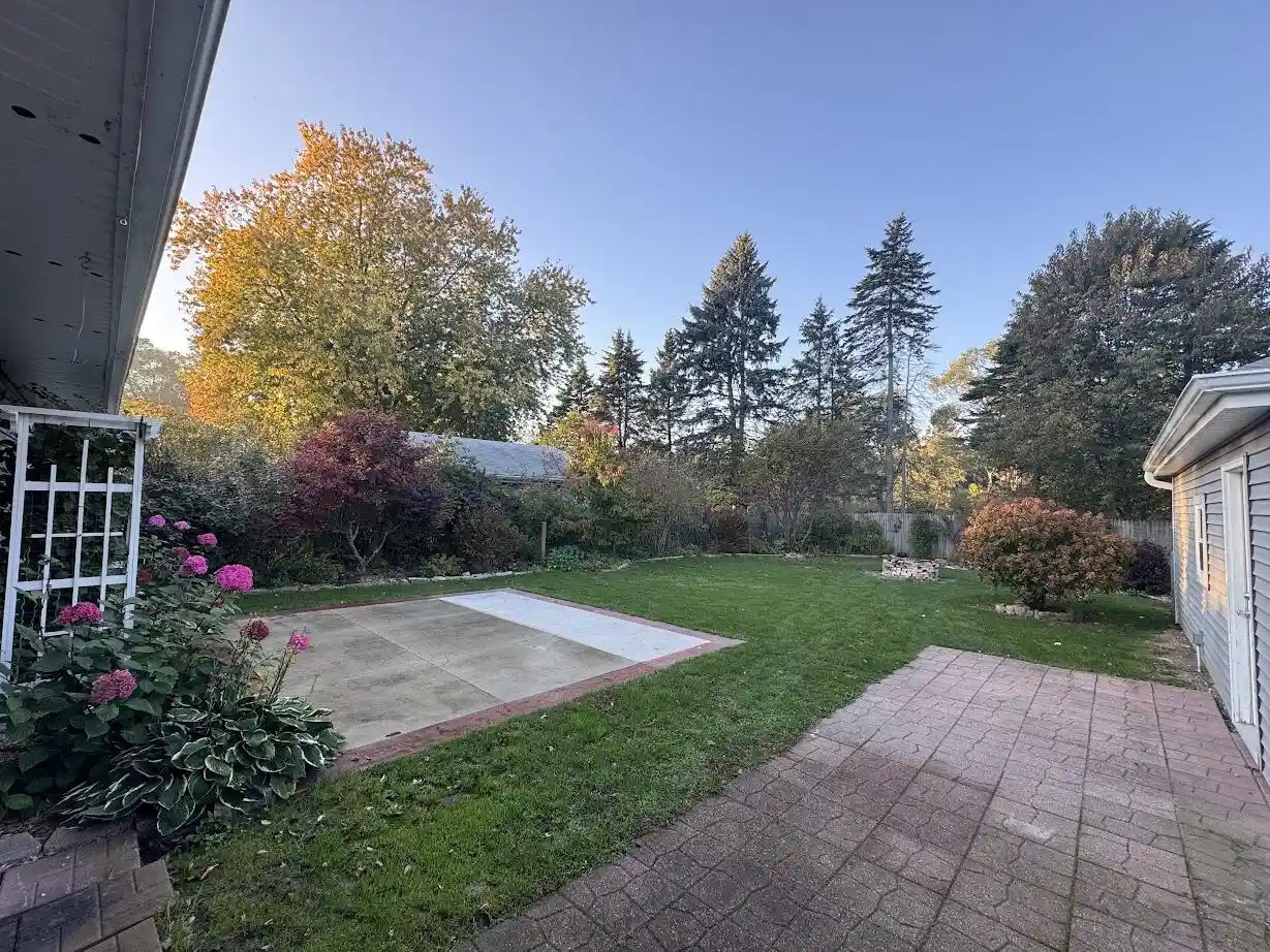 Photo 4 of Single family home for sale at 438 8th Place, Kenosha, WI 53140 | MLS# 1985990 | Listing updated on 2026-10-28