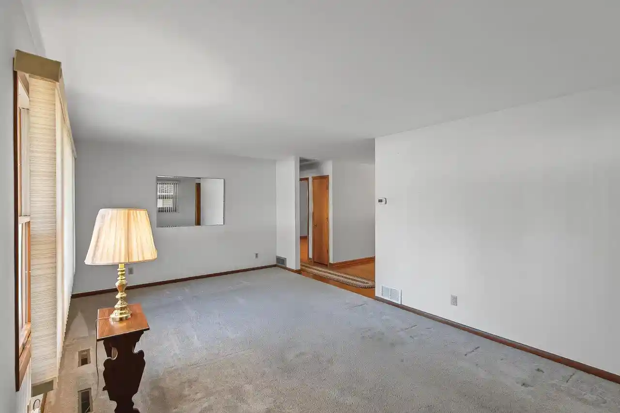Photo 1 of Single family home for sale at 722 8th Street, Baraboo, WI 53913 | MLS# 2035245 | Listing updated on 2026-10-26
