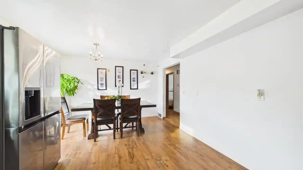 Photo 2 of Single family home for sale at 619 S Christine St, Appleton, WI 54915 | MLS# 50334843 | Listing updated on 2026-10-26