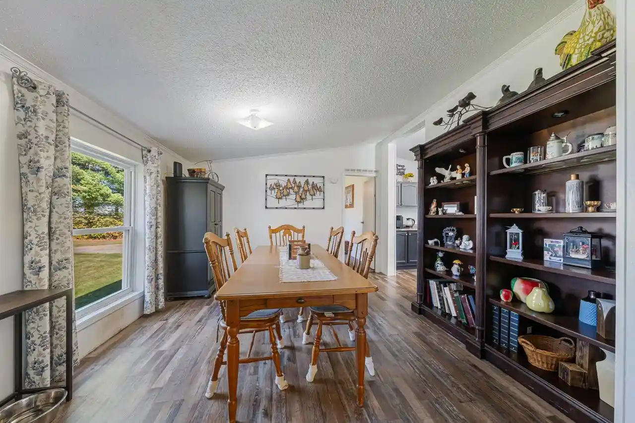 Photo 3 of Single family home for sale at N10714 School Rd, Clintonville, WI 54929 | MLS# 50334853 | Listing updated on 2026-10-28