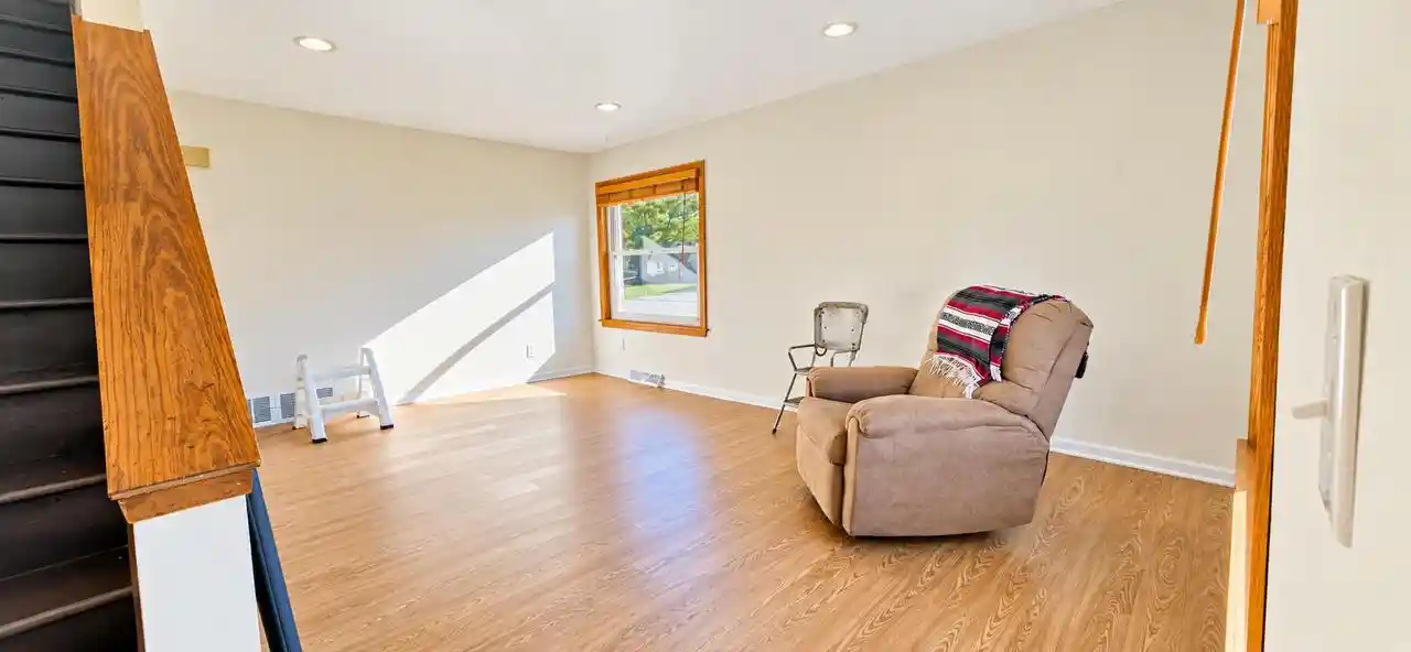 Photo 2 of Single family home for sale at 4932 Regal Ct, Racine, WI 53406 | MLS# 1986005 | Listing updated on 2026-10-23