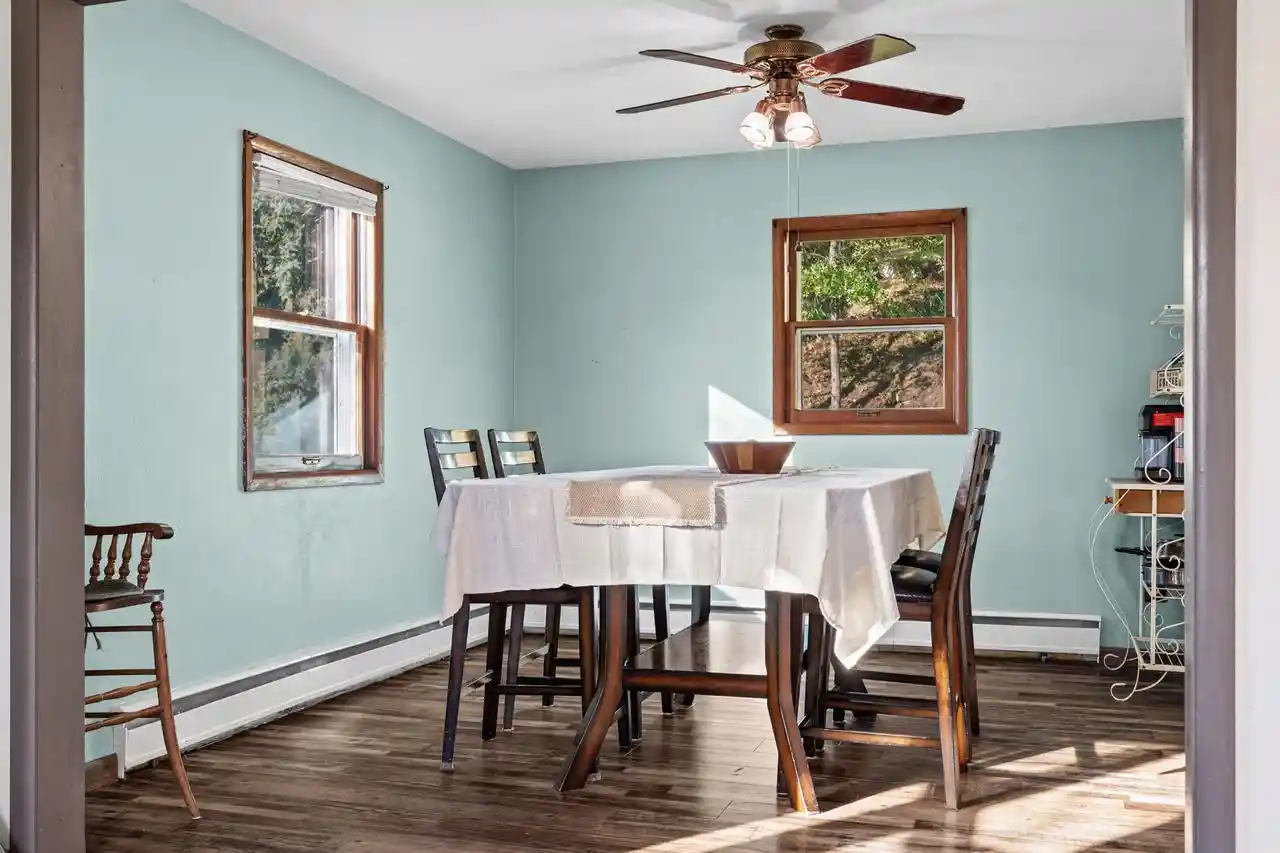 Photo 4 of Single family home for sale at 540 Larch Ave, La Crescent, MN 55947 | MLS# 1986012 | Listing updated on 2026-10-26