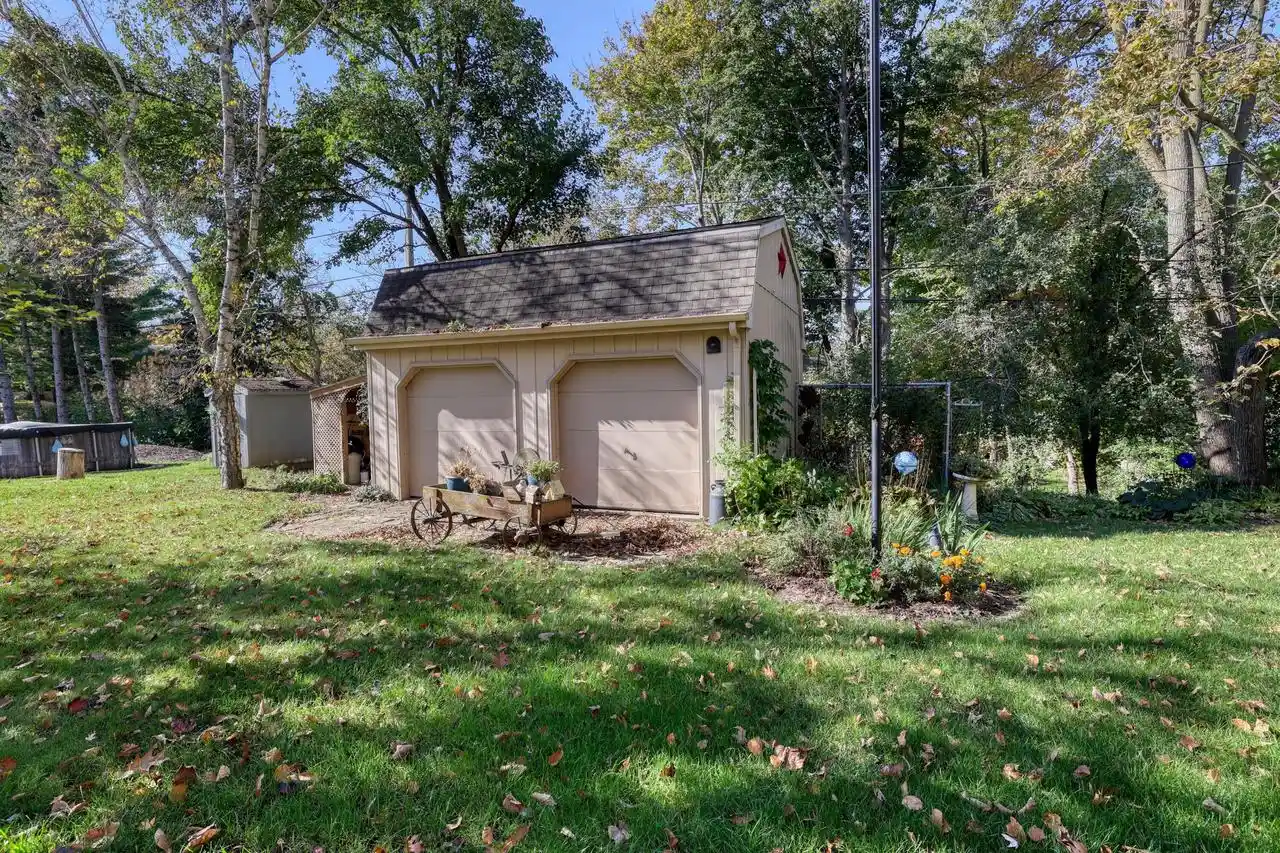 Photo 1 of Single family home for sale at 830 Badger Ln W, West Bend, WI 53095 | MLS# 1986016 | Listing updated on 2026-10-29