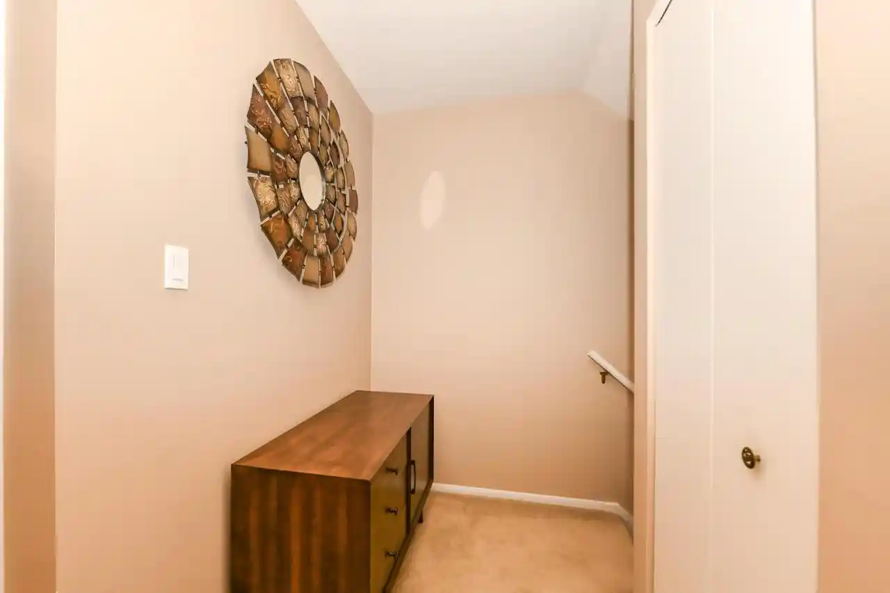 Listing Photo 5 - Condo for sale in building located at 3943 W College Ave, Milwaukee, WI 53221