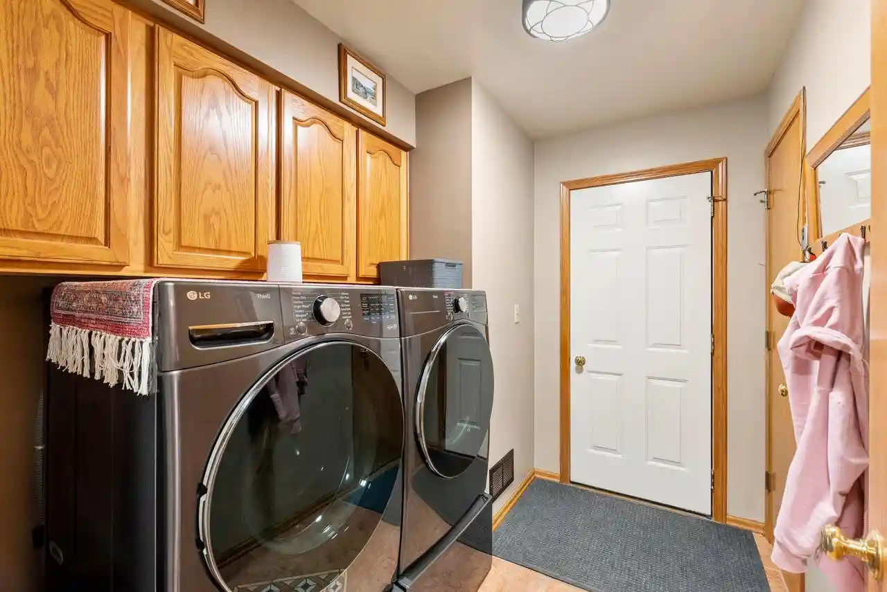 Photo 2 of Single family home for sale at 1419 Crk Side Dr, Burlington, WI 53105 | MLS# 1986020 | Listing updated on 2026-10-28