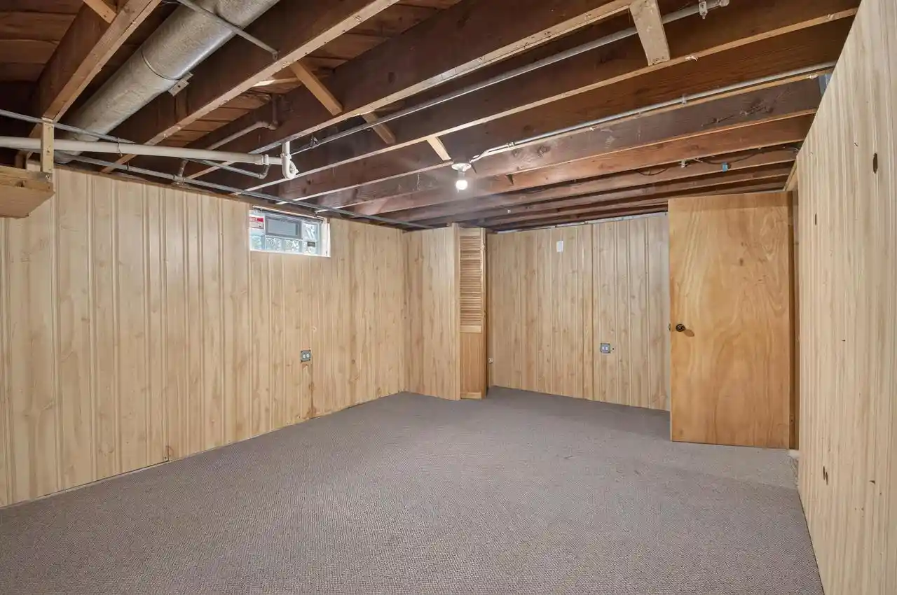 Photo 3 of Single family home for sale at 7815 14th Avenue, Kenosha, WI 53143 | MLS# 1986023 | Listing updated on 2026-10-29